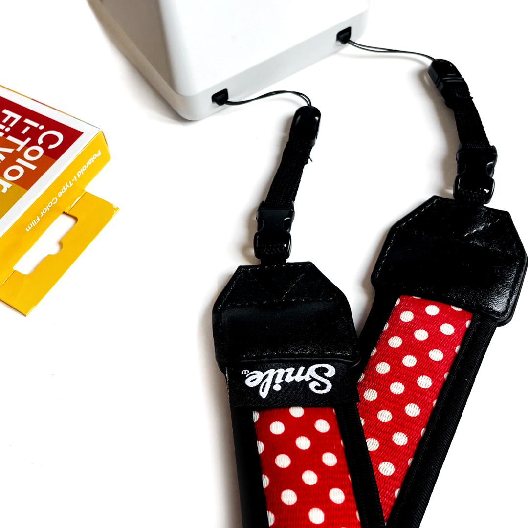 HANG UP! Correa para todo tipo de Cámara Fotográfica, Réflex, DSLR, Mirrorless ROJO LOLITA