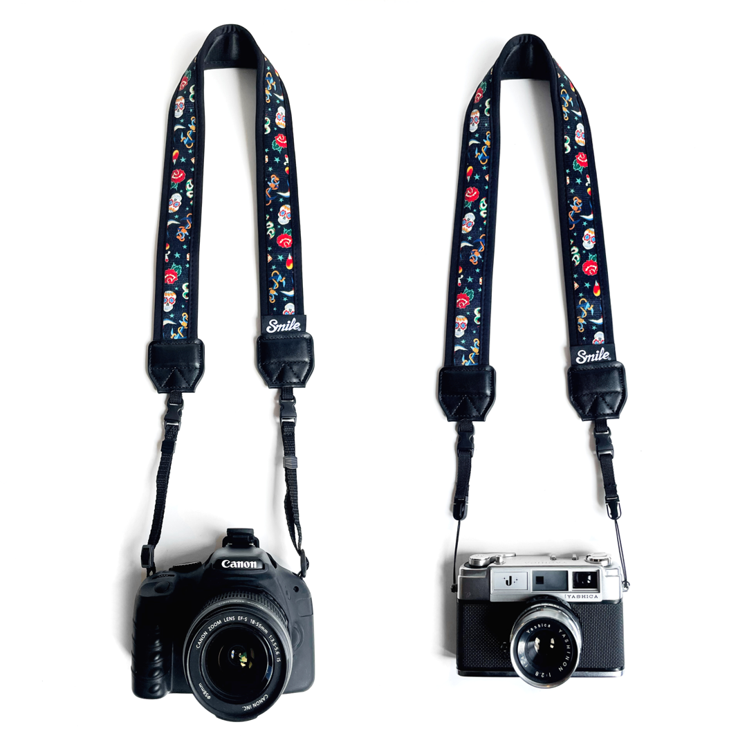 HANG UP! Correa para todo tipo de Cámara Fotográfica, Réflex, DSLR, Mirrorless NEGRA Tattoos PIN UP