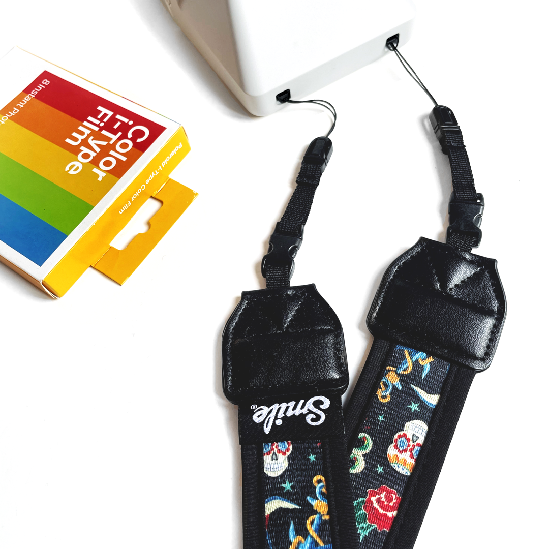 HANG UP! Correa para todo tipo de Cámara Fotográfica, Réflex, DSLR, Mirrorless NEGRA Tattoos PIN UP